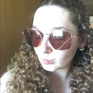 Meet your Posher, Bonnie